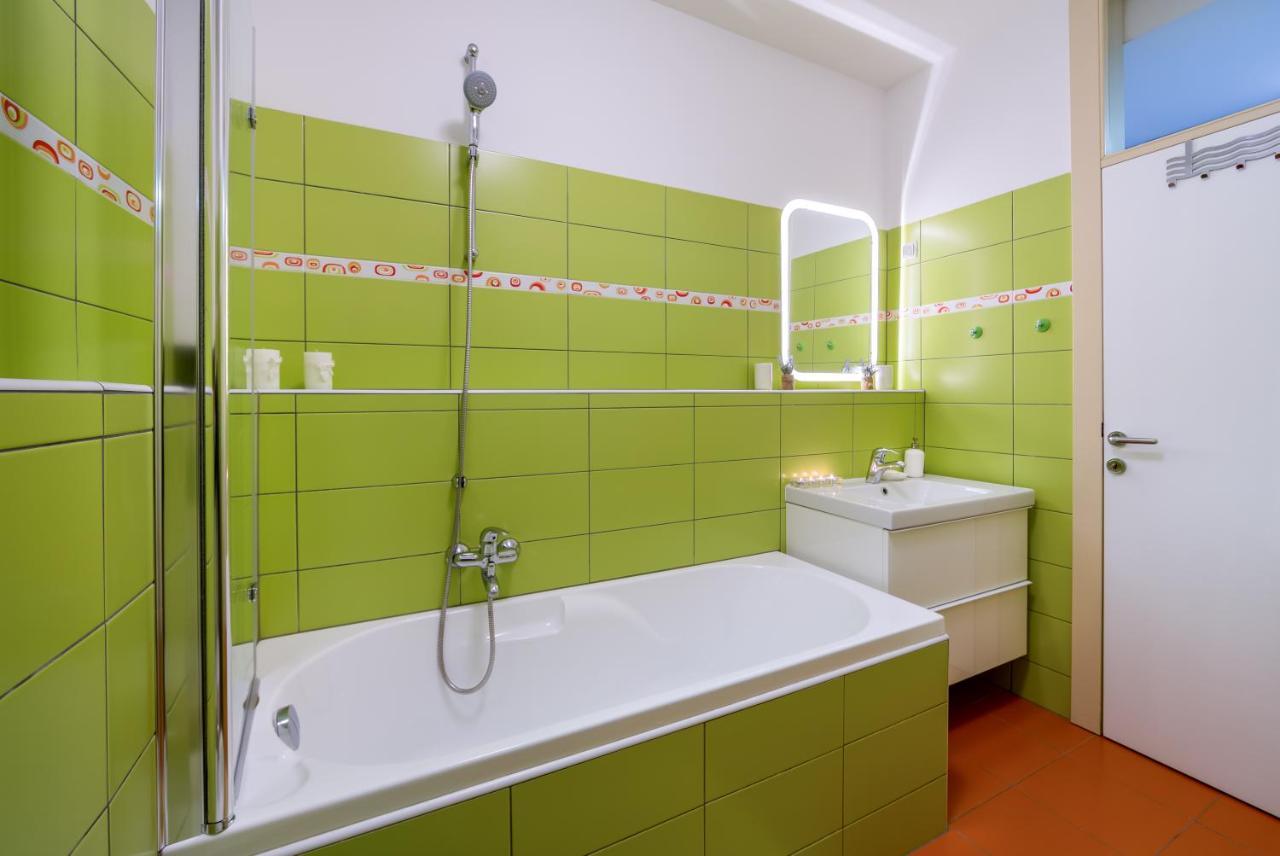 Elena Apartment Rijeka Eksteriør bilde