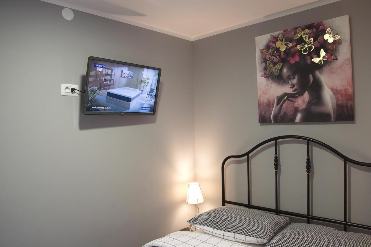 Elena Apartment Rijeka Eksteriør bilde